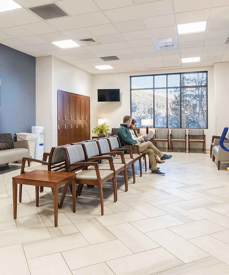 Clinica Tepeyac Reception Desk - Tile Image